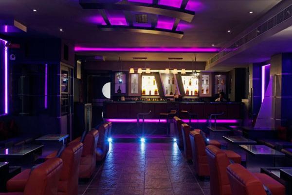 P R Pride Inn Pondicherry Eksteriør bilde
